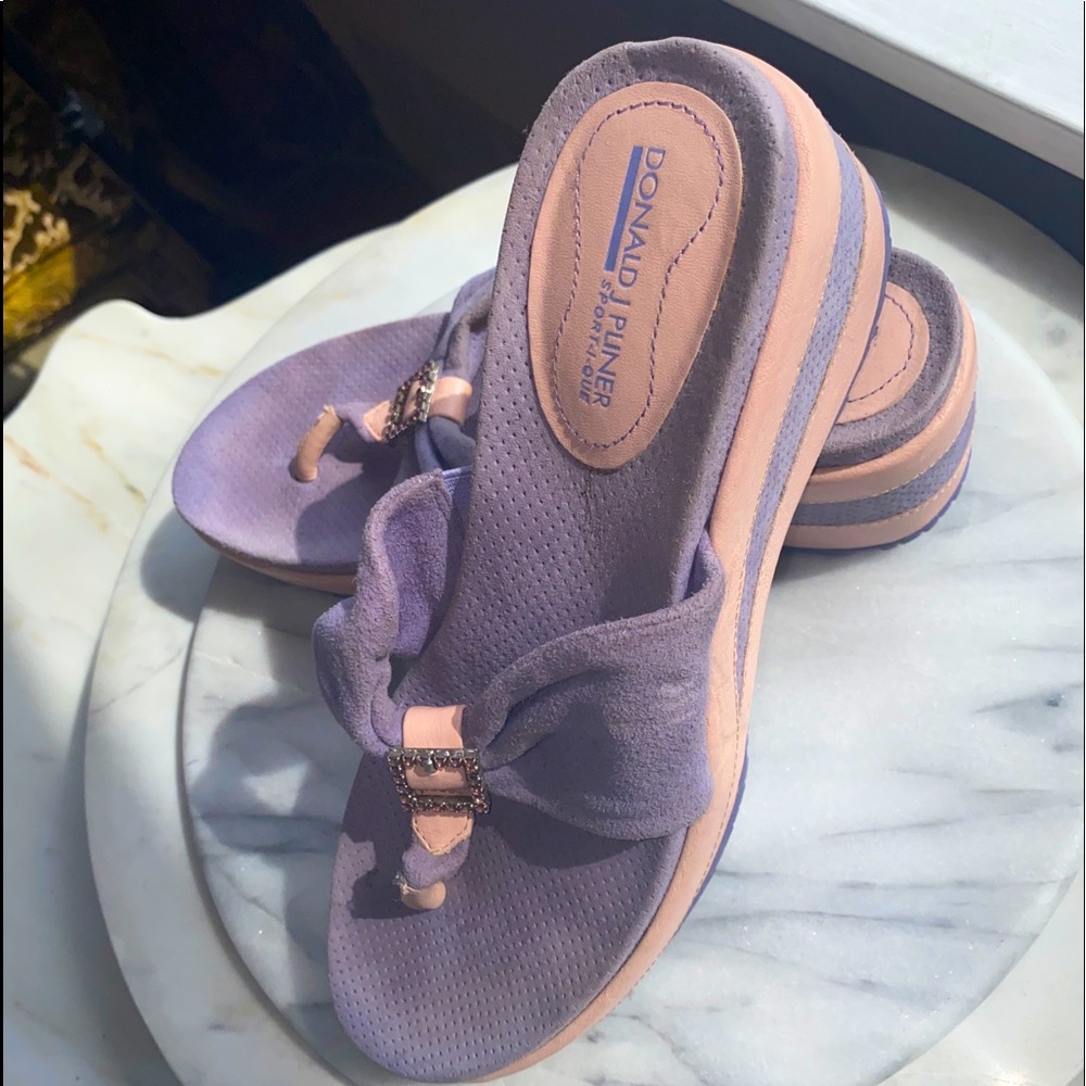 Donald Pliner Sport-I-Que 9 Pink Crystal Purple Suede Platform Wedge Thong Y2K
